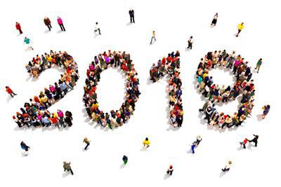 Jahreszahl 2019 von Menschen dargestellt
